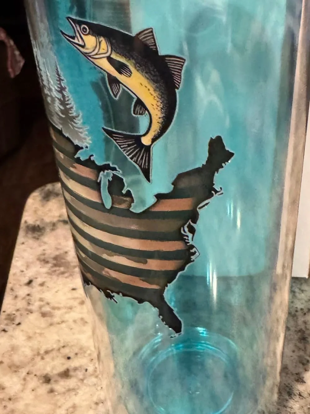 Aqua plastic Fish & American Flag Travel Tumbler New with box w straw 8 1/2”x 3”